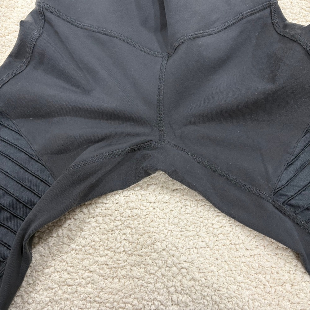 Alo Yoga High Waist Moto Legging Size XS Anthracite Grey Paneled Stretch - Picture 5 of 6